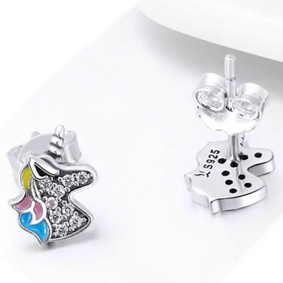 Earring Unicorn Head Stud Earring Cubic Zirconia - Picture 2 of 2